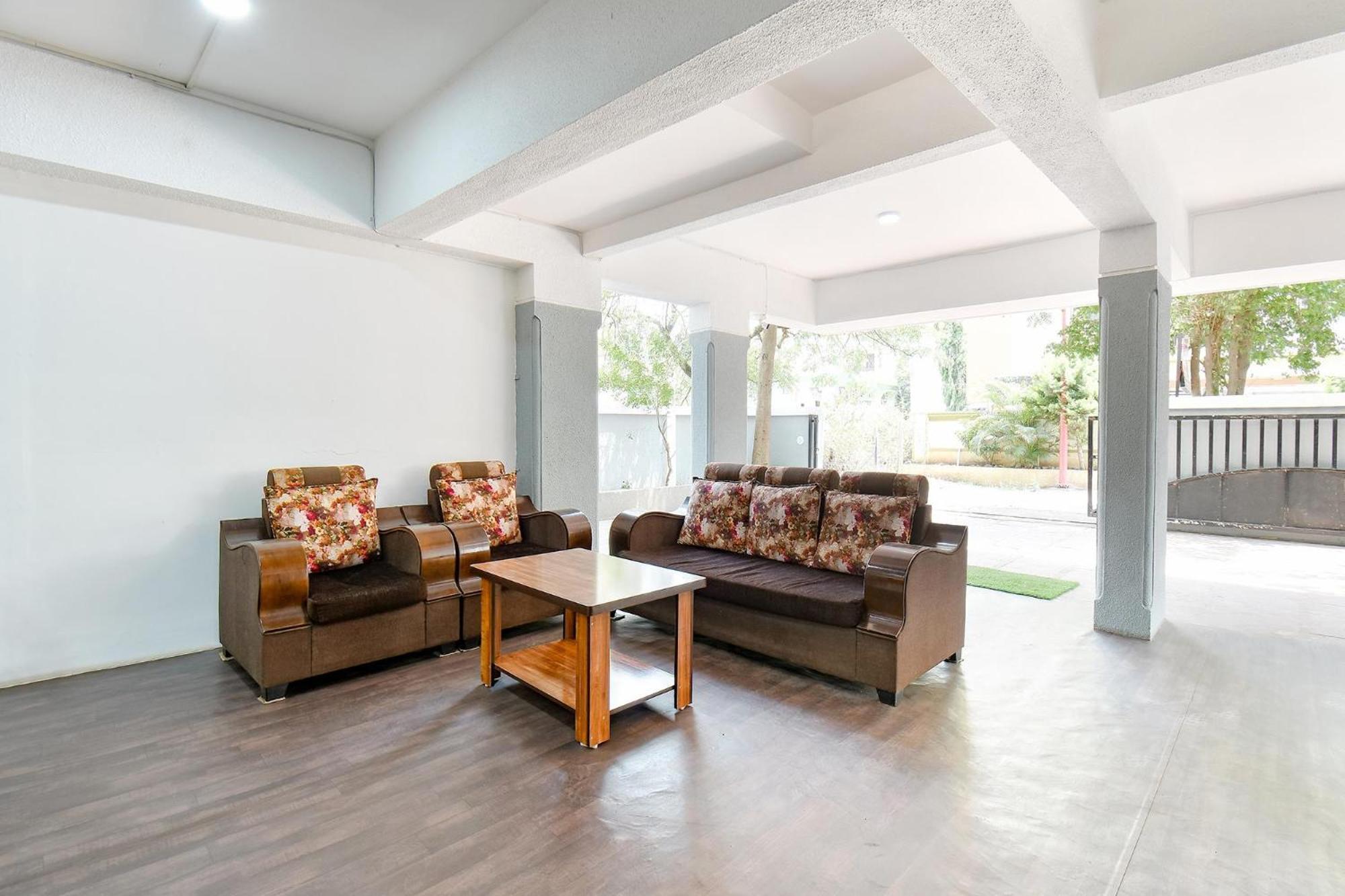 Fabhotel Skylight Studio Rooms - Nr Mcf Camp Pune Exterior foto